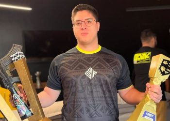 Amazonense Caio Michele disputa campeonato mundial de CS2 no Cazaquistão