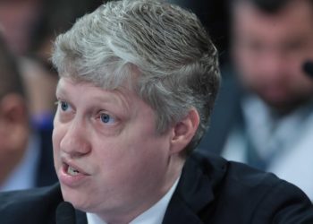 Câmara aprova isenção de vistos para turistas dos EUA, Canadá e Austrália