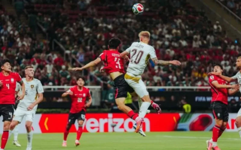 Coreia do Sul vira nos acréscimos e estreia com vitória na Copa