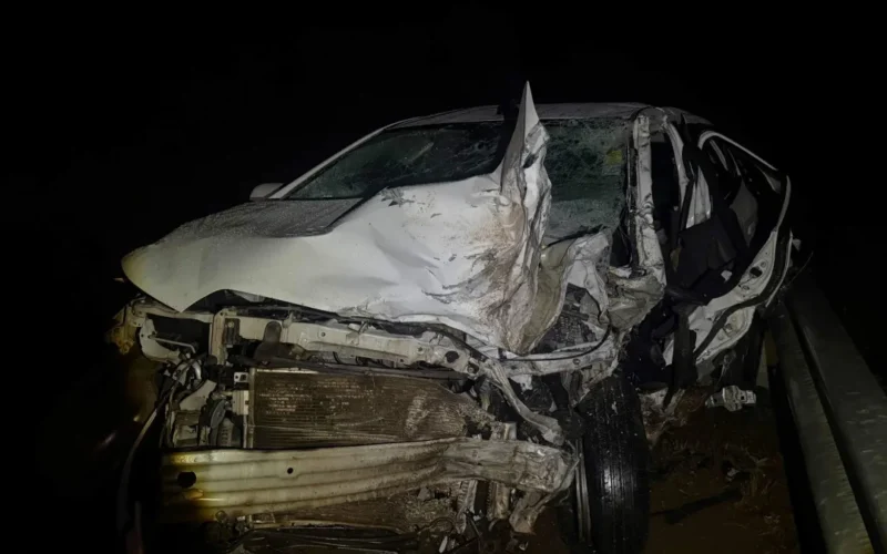 Batida frontal na BR-267 deixa um morto e cinco feridos