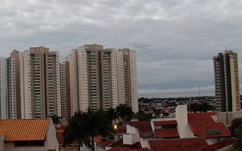 MS amanhece com 6°C, mas frio perde força