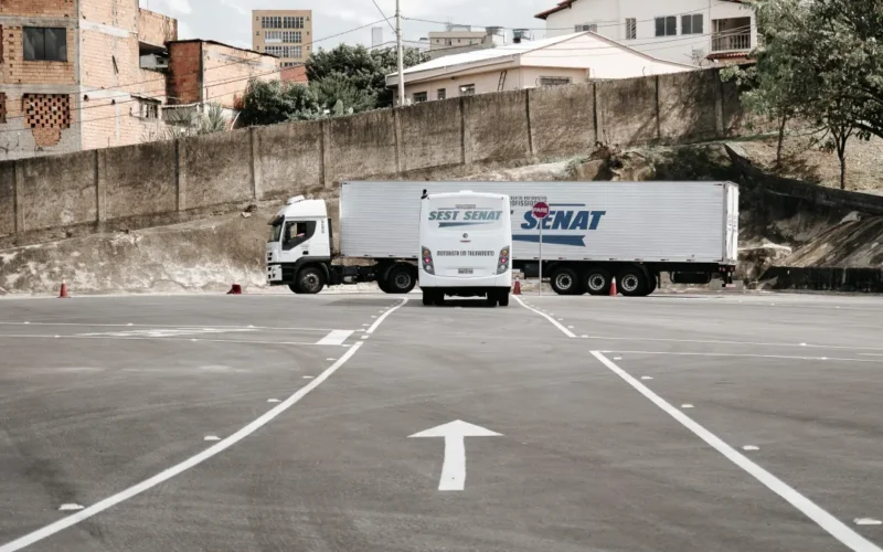 SEST SENAT: Como o transporte impulsiona vidas e o Brasil