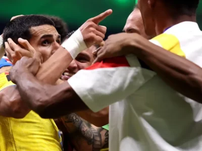 Colômbia vence Congo e garante vaga nas oitavas da Copa