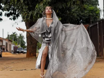Mel Dias lança clipe "Deusa da Favela" gravado no Dom Antônio