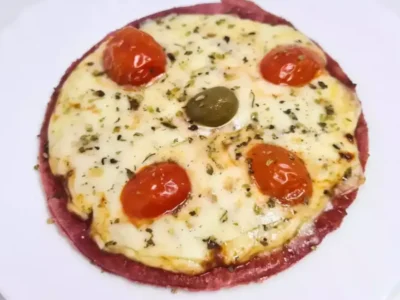 Pizza de beterraba: massa vibrante e nutritiva
