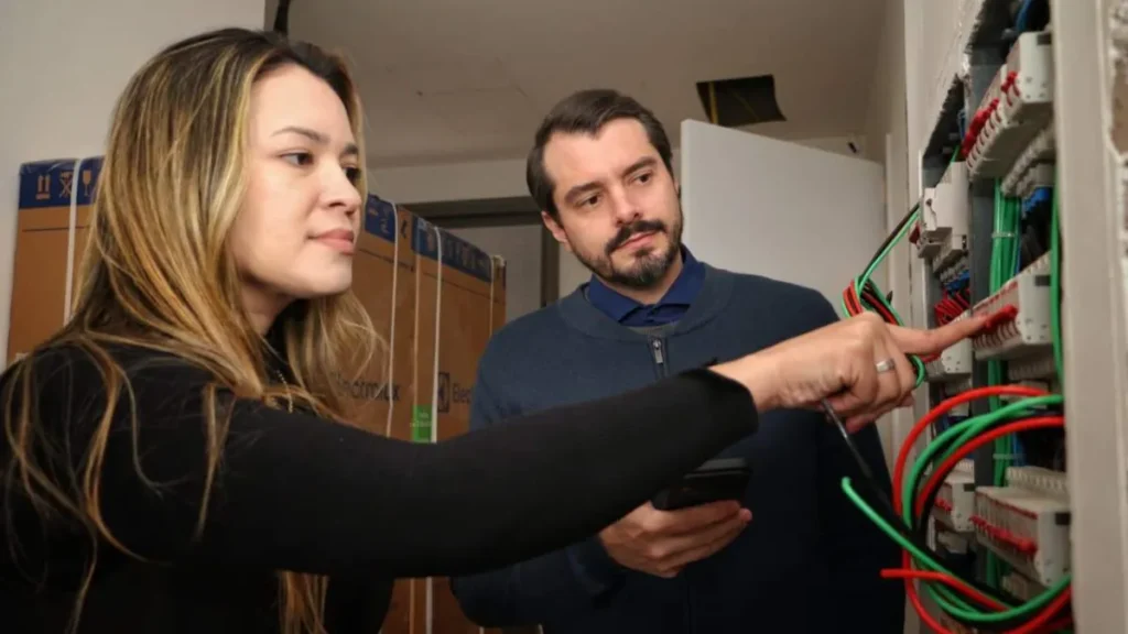 Monitoramento e perícia: o novo padrão na entrega de imóveis
