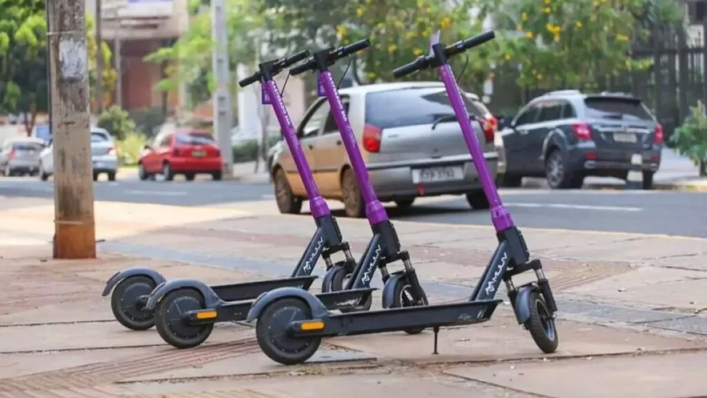 Empresa inicia teste de patinetes e bikes elétricas em Campo Grande