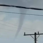 Nuvem funil surge em Sidrolândia na véspera de queda de temperatura