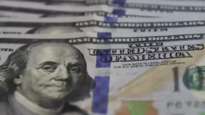 Dólar cai a R$ 5,16 com dados fracos de emprego nos EUA