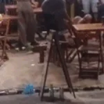 Briga em conveniência termina com homem de muletas no chão