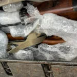 Policial paraguaio é preso com 20 fuzis para a Rocinha