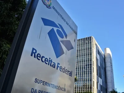 Receita adia cronograma da reforma tributária para parte das notas fiscais