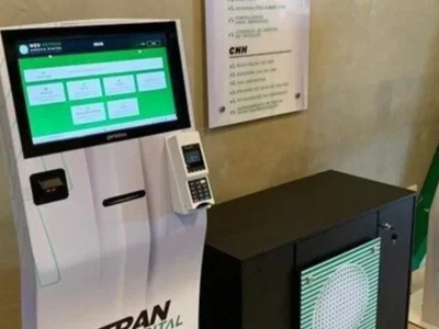 Detran-MS lança totem com IA e Libras em Campo Grande
