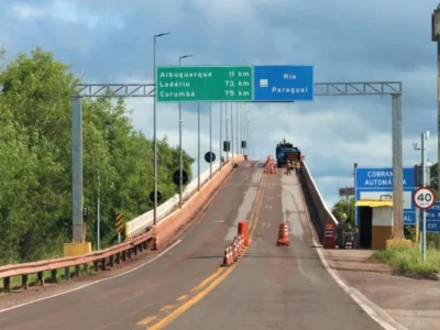 Dia dos Pais adia bloqueios na ponte sobre o Rio Paraguai