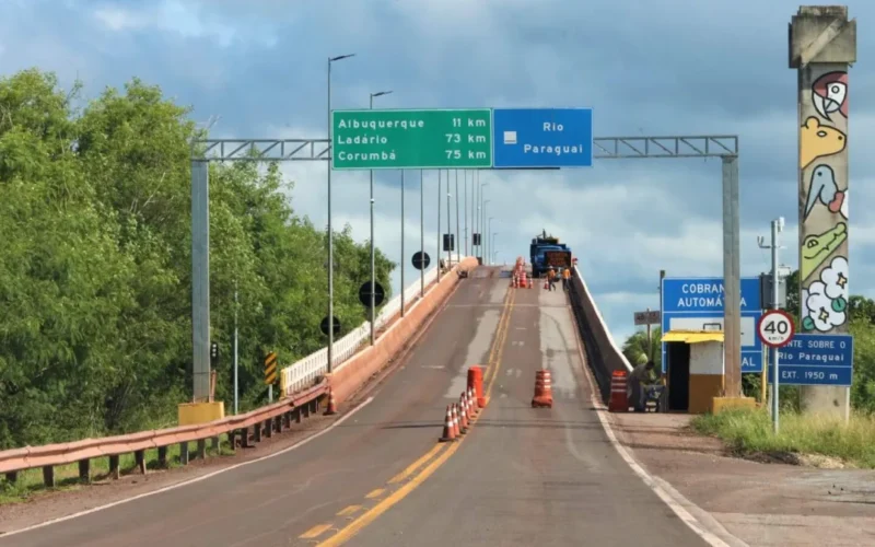 Dia dos Pais adia bloqueios na ponte sobre o Rio Paraguai