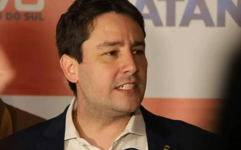 Novo oficializa Catan ao governo de MS e Oshiro ao Senado